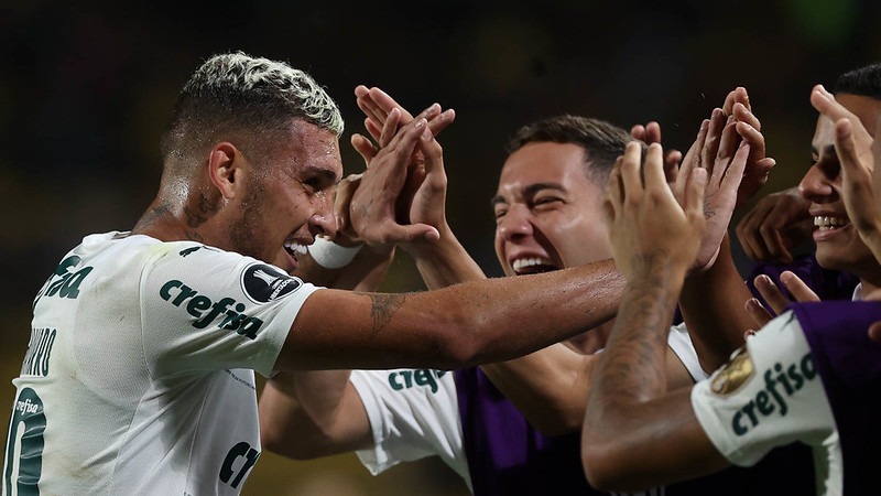 Palmeiras mostra mais uma vez a força do elenco e do corpo técnico