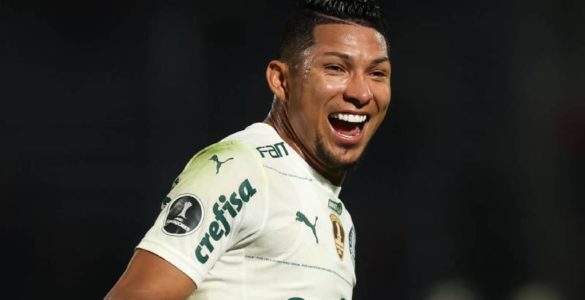 Rony brilhou com dois gols na vitória do Palmeiras (Divulgação)
